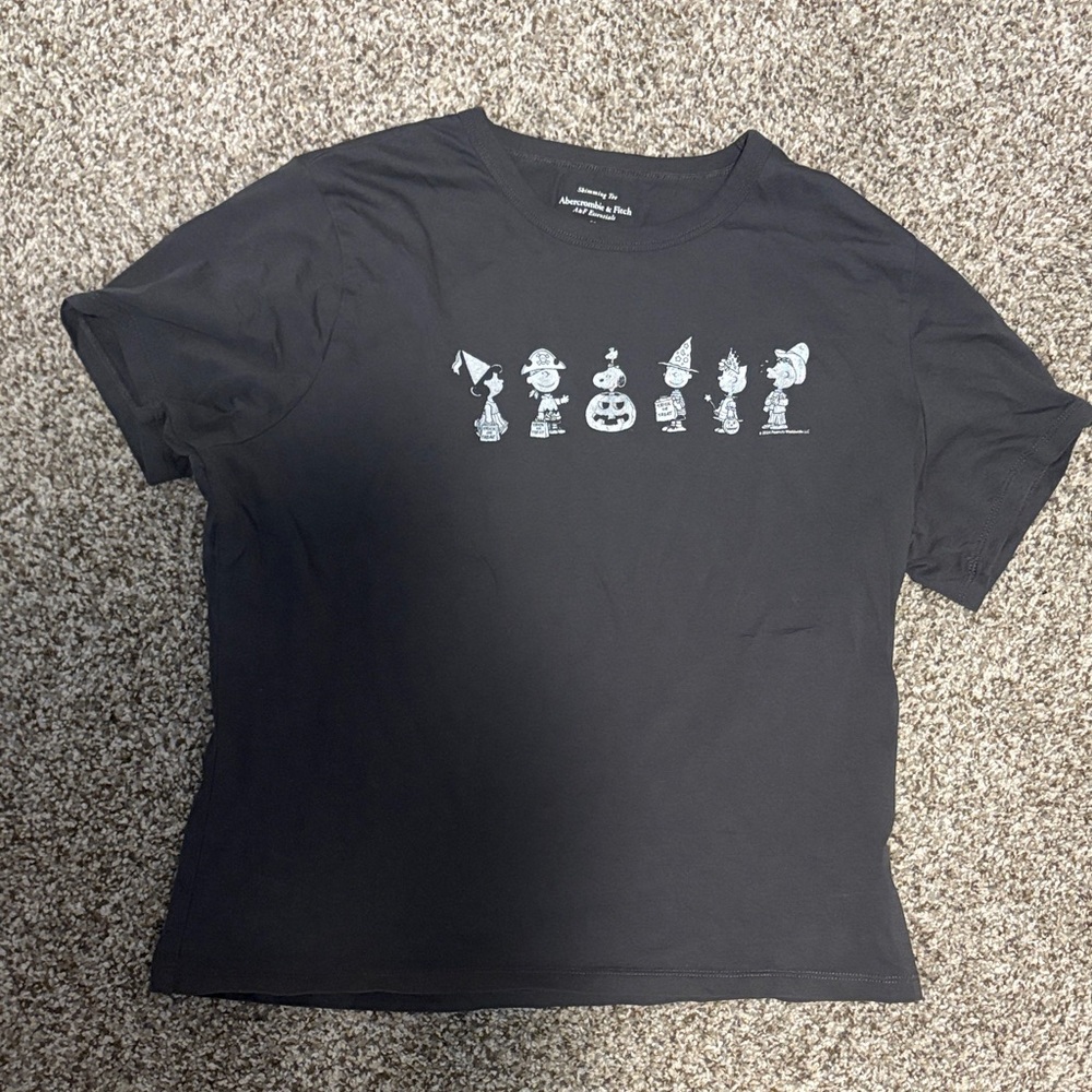 Dark Gray Graphic T-Shirt with Halloween Peanuts Characters